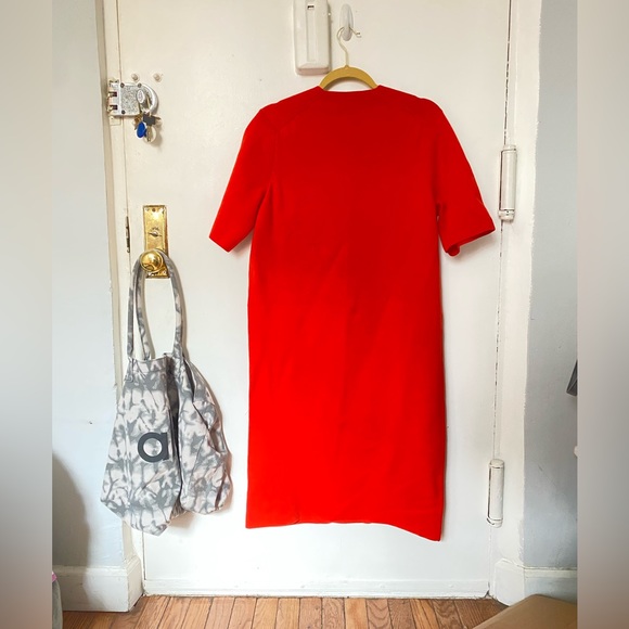 Uniqlo U x Lemaire 3D Knit Short Sleeve Merino Dress in Persimmon Size Large - Picture 2 of 3